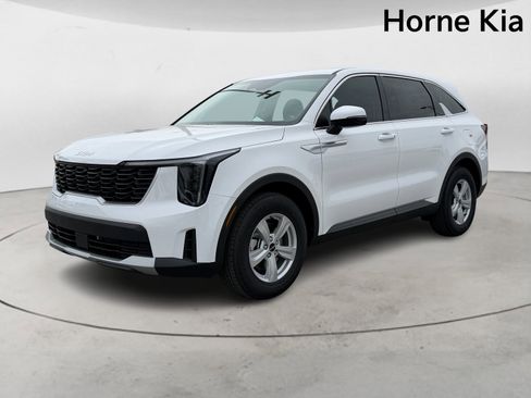 New 2026 Kia Sorento LX FWD image 7