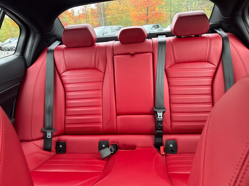 Used 2024 Alfa Romeo Giulia Veloce AWD/4WD image 21