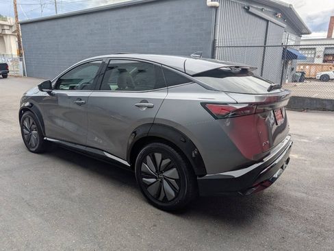 Used 2023 Nissan Ariya AWD image 5