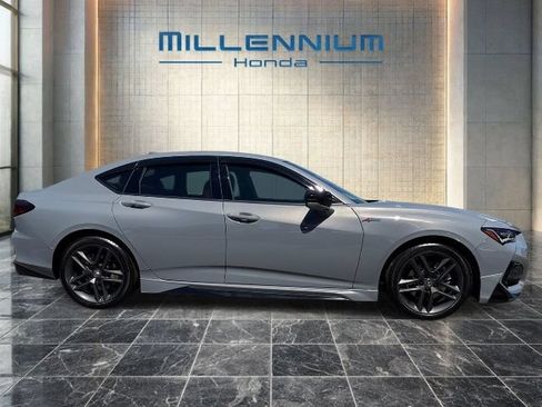 Used 2025 Acura TLX SH-AWD w/ A-SPEC Pkg image 6