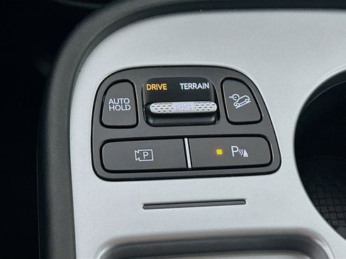 New 2026 Hyundai Ioniq 9 SEL image 20