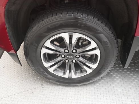 Used 2021 Chevrolet Colorado Z71 w/ Safety Package AWD/4WD image 33