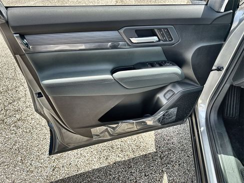 New 2026 GMC Terrain AT4 w/ Convenience Package III image 21