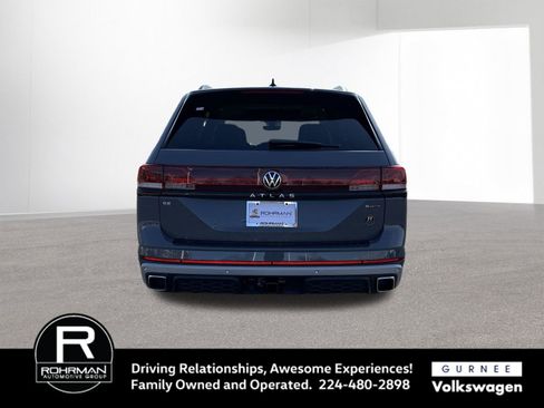 New 2026 Volkswagen Atlas Peak Edition AWD/4WD image 8