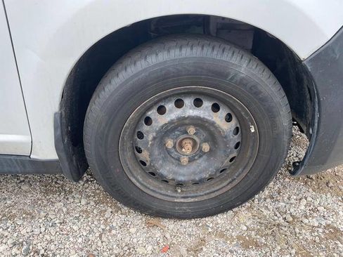 Used 2010 Nissan Versa 1.8 S w/ PWR Plus Pkg image 19