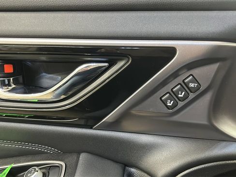Used 2024 Subaru Outback Limited image 25