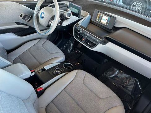 Used 2017 BMW i3 94 Ah w/Range Extender image 15