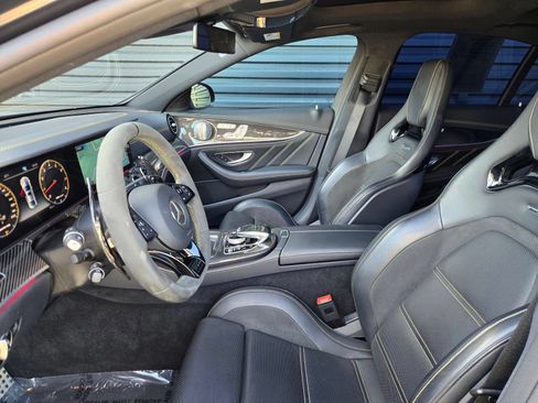 Used 2018 Mercedes-Benz E 63 AMG S image 26