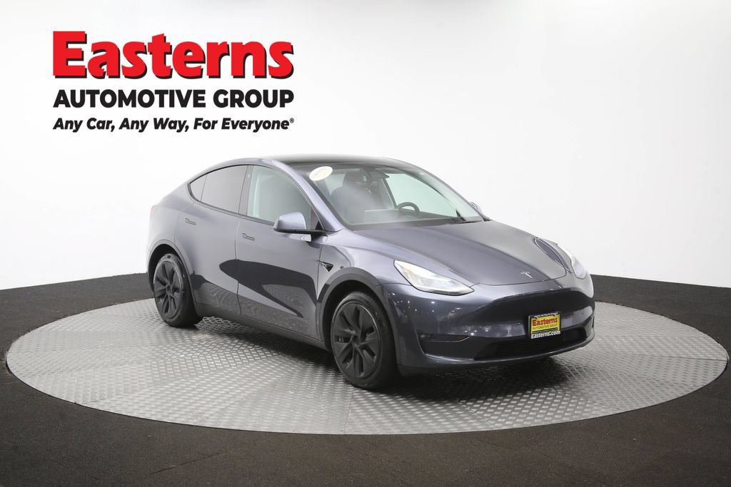 Used 2022 Tesla Model Y Long Range AWD/4WD image 45