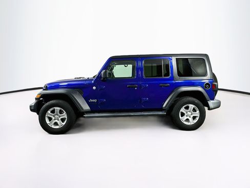 Used 2019 Jeep Wrangler Unlimited Sport S AWD/4WD image 4