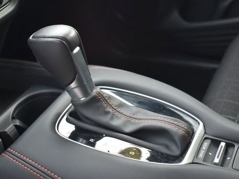 Used 2025 Honda HR-V Sport image 21