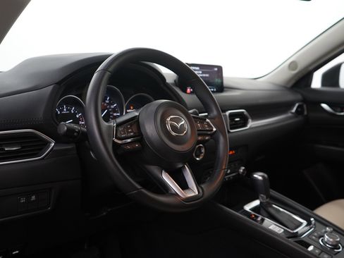 Used 2019 MAZDA CX-5 Touring image 16