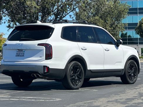 Used 2023 Kia Telluride SX Prestige X-Line AWD/4WD image 4