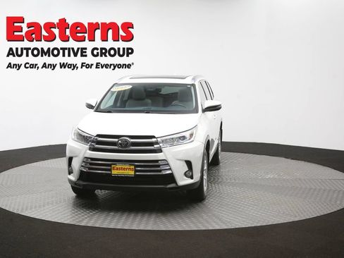 Used 2017 Toyota Highlander Limited Platinum AWD/4WD image 59
