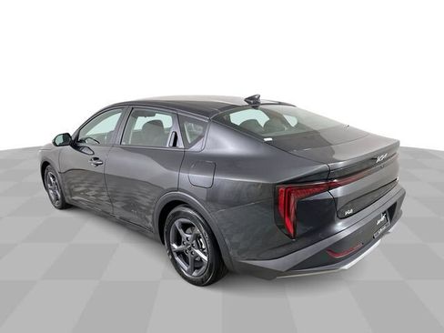 Used 2026 Kia K4 FWD image 6