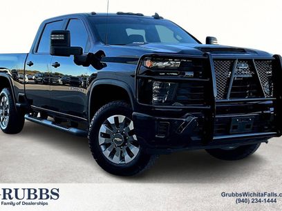 Used 2025 Chevrolet Silverado 2500 Custom w/ Custom Value Package