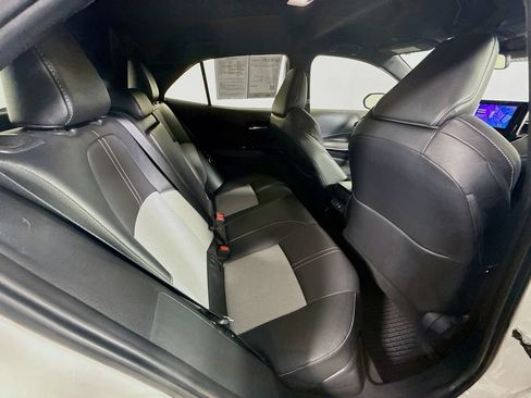 Used 2024 Toyota Corolla XSE FWD image 25