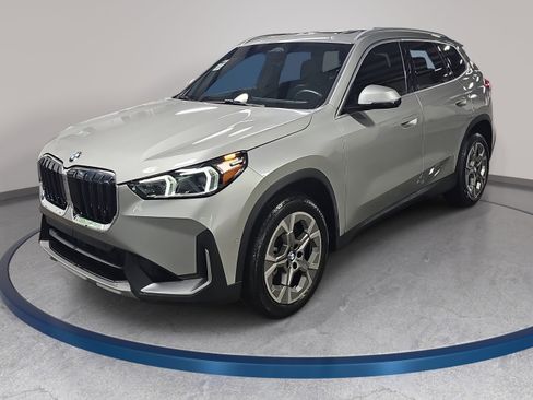 Used 2023 BMW X1 xDrive28i w/ Convenience Package AWD/4WD image 1