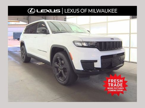 Used 2023 Jeep Grand Cherokee L Laredo AWD/4WD image 1