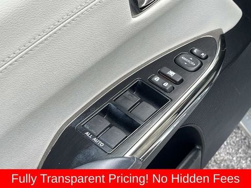 Used 2015 Toyota Avalon XLE Premium FWD image 26