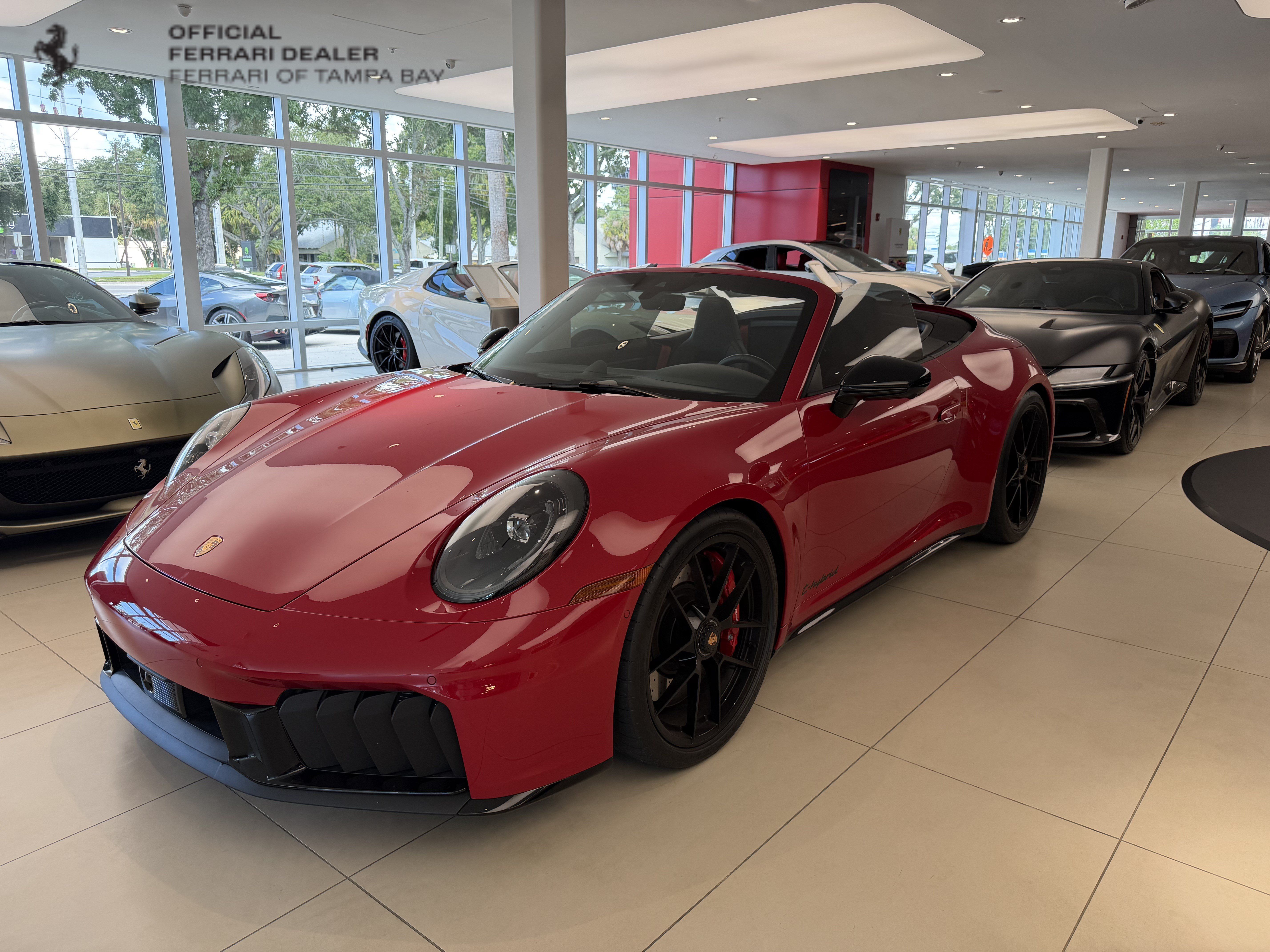 Used 2025 Porsche 911 Carrera 4 GTS AWD/4WD image 1