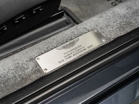 Used 2003 Aston Martin Vanquish image 30