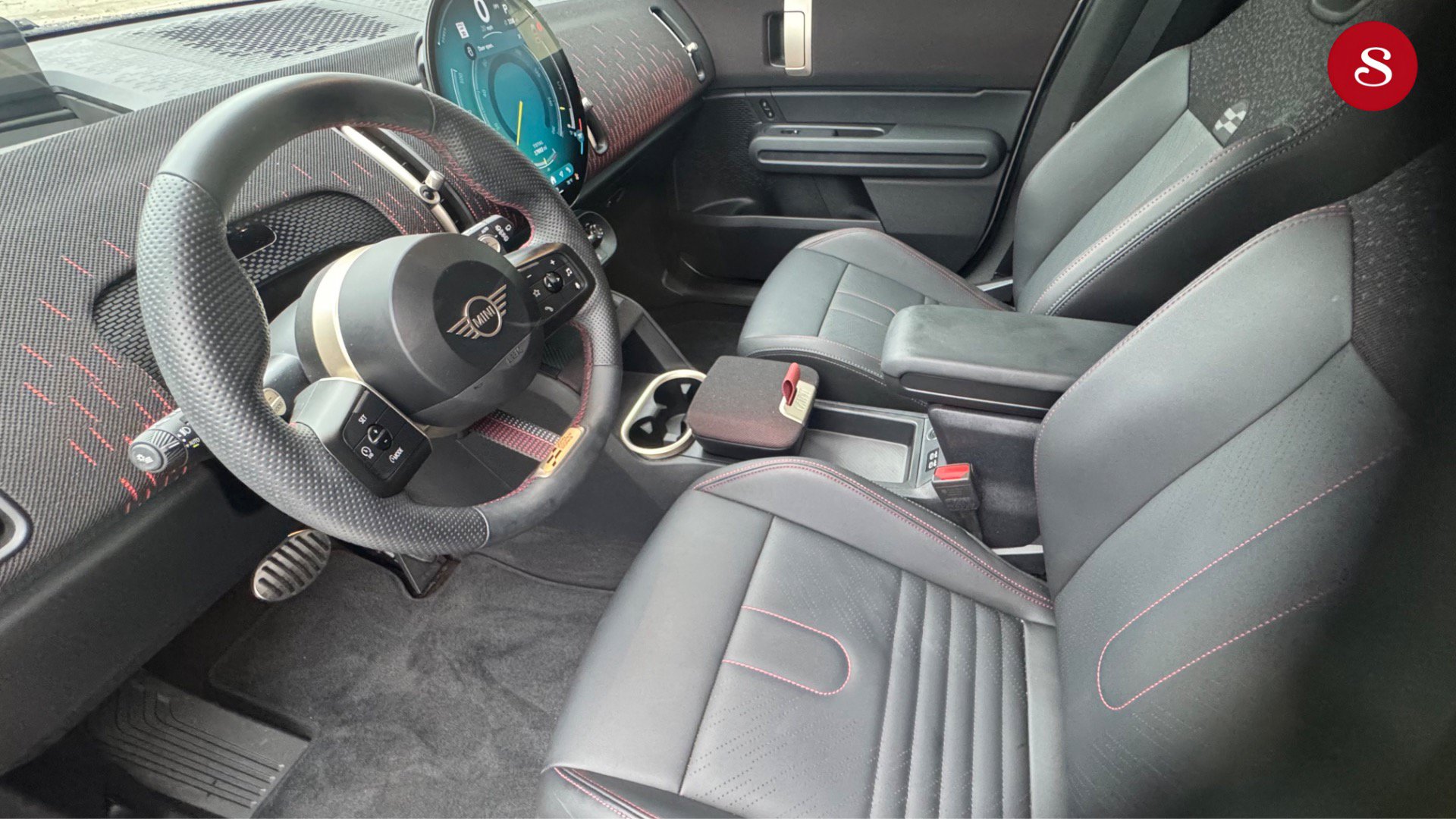 Used 2025 MINI Cooper Countryman John Cooper Works w/ Comfort Package Max AWD/4WD image 16