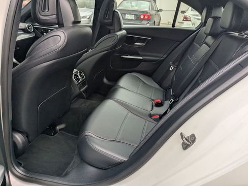 Used 2025 Mercedes-Benz C 300 Sedan image 21