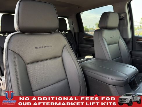 Used 2026 GMC Sierra 1500 Denali w/ Technology Package AWD/4WD image 30
