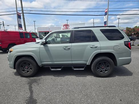 Used 2022 Toyota 4Runner TRD Sport w/ Technology Package AWD/4WD image 8