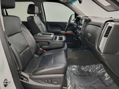 Used 2017 Chevrolet Silverado 1500 LTZ w/ Sport Package image 18