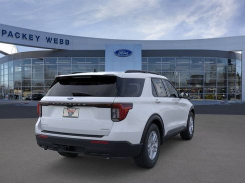 New 2026 Ford Explorer Active image 9