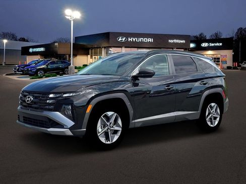 New 2026 Hyundai Tucson SEL image 2