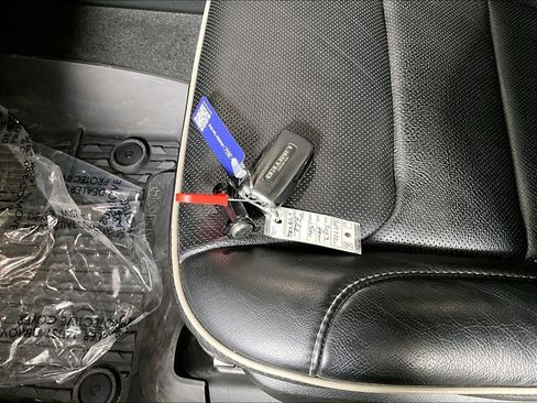 Used 2023 RAM 1500 Limited w/ Bed Utility Group image 10