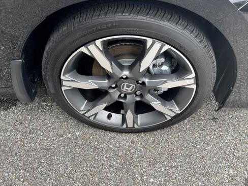 Used 2025 Honda Civic Sport image 11