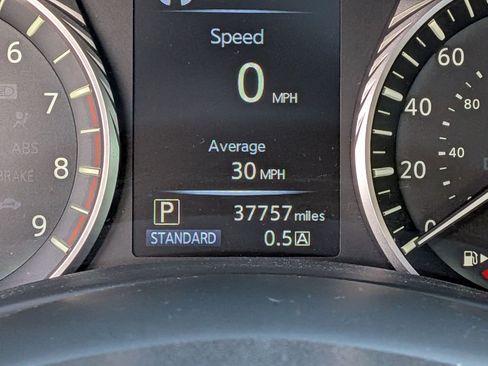 Used 2023 INFINITI Q50 Sensory image 18