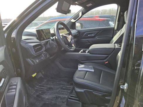 Used 2025 Chevrolet Silverado EV W/T image 3