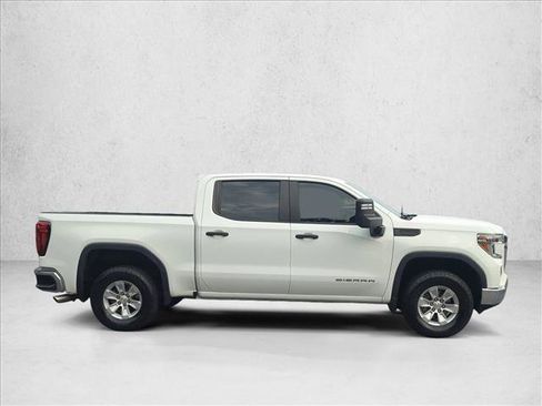 Used 2021 GMC Sierra 1500 2WD Crew Cab w/ Sierra Value Package image 4