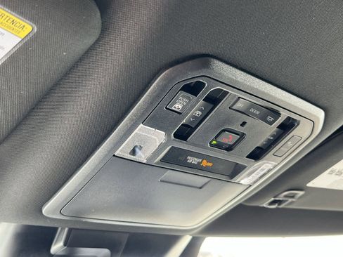 New 2025 Toyota Tundra Platinum AWD/4WD image 29