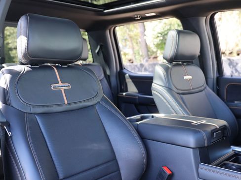 Used 2024 Ford F450 Platinum w/ FX4 Off-Road Package image 61