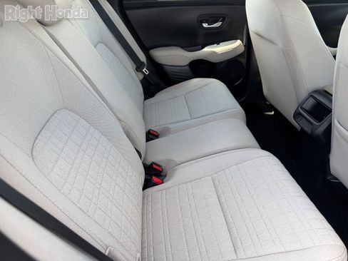 Used 2025 Honda HR-V LX image 14