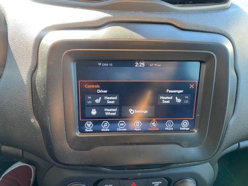 Used 2021 Jeep Renegade Latitude w/ Convenience Group image 36