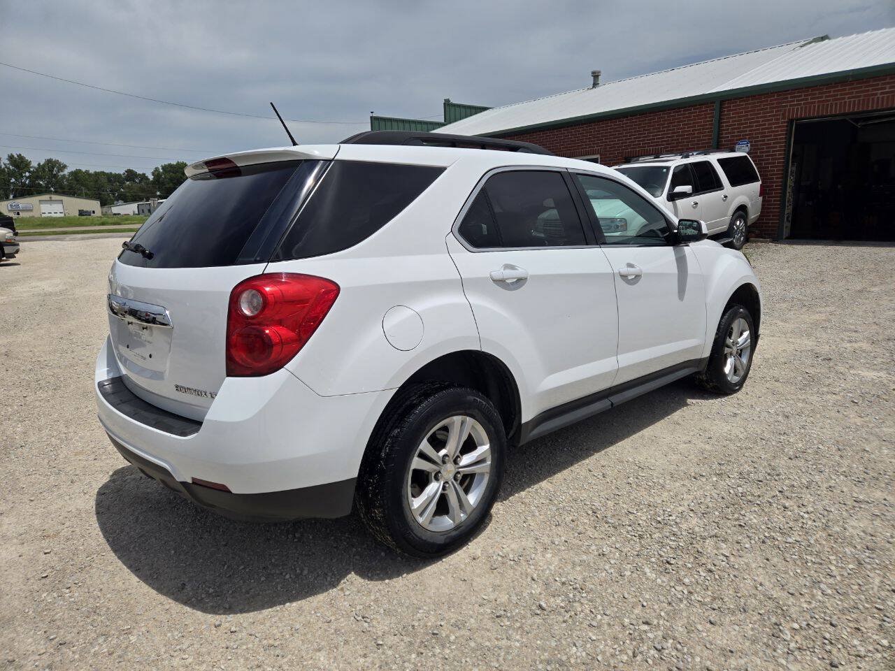 Used 2014 Chevrolet Equinox LT w/ Driver Convenience Package FWD image 3