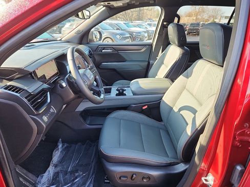 Used 2025 GMC Acadia AT4 image 15