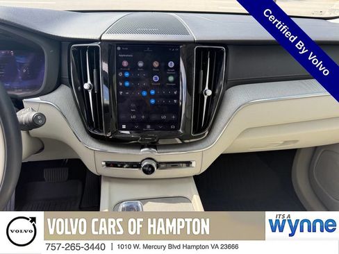 Used 2025 Volvo XC60 T8 Ultra w/ Protection Package Premier AWD/4WD image 7