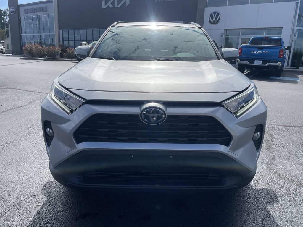 Used 2021 Toyota RAV4 XLE w/ Convenience Package AWD/4WD image 2