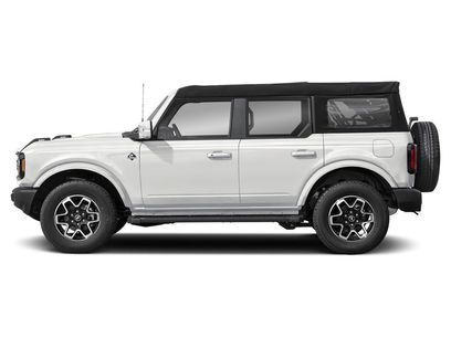 New 2025 Ford Bronco Outer Banks