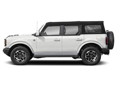 New 2025 Ford Bronco Outer Banks image 3