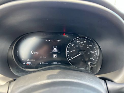 Used 2023 Nissan Kicks SV w/ Exterior Package FWD image 11