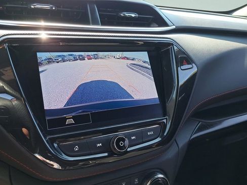 Used 2023 Chevrolet TrailBlazer RS w/ Sun and Liftgate Package image 22